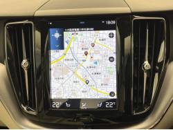 ＸＣ６０ Ｂ５ ＡＷＤ モーメンタムの中古車画像