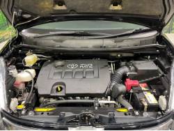 アイシス プラタナの中古車画像