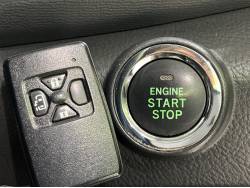 アイシス プラタナの中古車画像