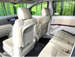 アイシス Ｌの中古車画像