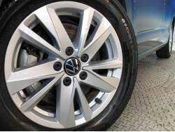 ゴルフトゥーラン ＴＳＩ コンフォートラインの中古車画像