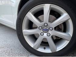 Ｓ６０ Ｄ４ タックの中古車画像