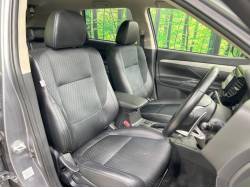 アウトランダーＰＨＥＶ Ｇの中古車画像