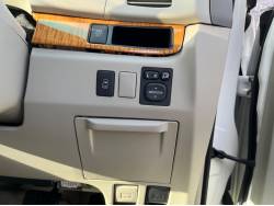 エスティマ アエラスの中古車画像