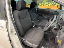 アイシス プラタナ Ｖセレクションの中古車画像