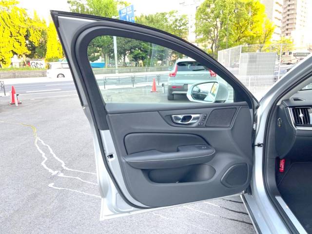 ボルボ Ｓ６０ Ｔ５ インスクリプション 2.9万Km (神奈川県)[950]の中古車詳細
