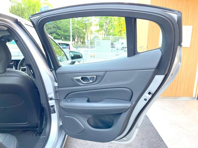 ボルボ Ｓ６０ Ｔ５ インスクリプション 2.9万Km (神奈川県)[950]の中古車詳細