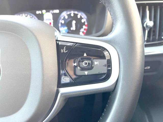 ボルボ Ｓ６０ Ｔ５ インスクリプション 2.9万Km (神奈川県)[950]の中古車詳細