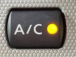 ノート １５Ｇ プラスナビＨＤＤ セーフティの中古車画像