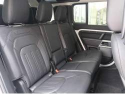 ディフェンダー １１０Ｓの中古車画像