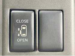 セレナ ライダーアルファⅡの中古車画像