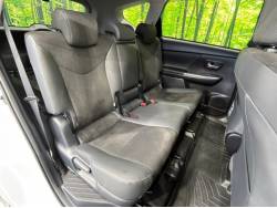 プリウスα Ｇの中古車画像