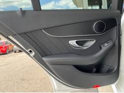 Ｃクラスステーションワゴン Ｃ２２０ｄ ステーションワゴン ローレウスエディションの中古車画像