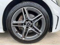 Ｃクラスステーションワゴン Ｃ２２０ｄ ステーションワゴン ローレウスエディションの中古車画像