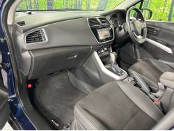 ＳＸ４ Ｓクロス ベースグレードの中古車画像