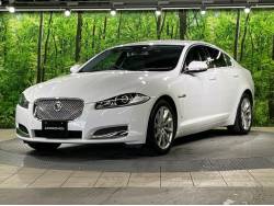 ＸＦ ２．０ラグジュアリーの中古車画像