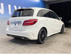 Ｂクラス Ｂ１８０ スポーツエディションレッドの中古車画像