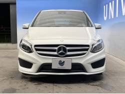 Ｂクラス Ｂ１８０ スポーツエディションレッドの中古車画像