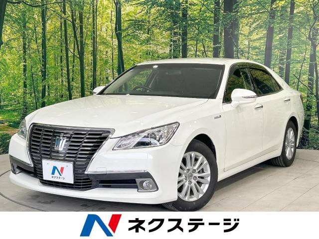 クラウンハイブリッドの中古車画像