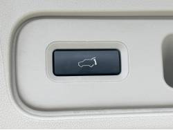 ＭＰＶ ２３Ｓ Ｌパッケージの中古車画像