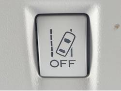 インプレッサスポーツ ２．０ｉの中古車画像