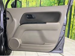 ゼスト Ｄの中古車画像