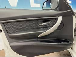 ３シリーズ ３２０ｉの中古車画像