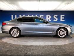 ５シリーズ ５２３ｉラグジュアリーの中古車画像