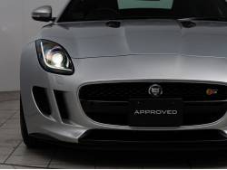 Ｆタイプ Ｖ８ Ｓコンバーチブルの中古車画像