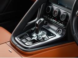 Ｆタイプ Ｒ－ダイナミック ＡＷＤクーペの中古車画像