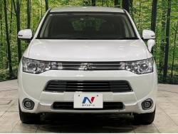 アウトランダーＰＨＥＶ Ｇの中古車画像