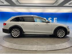 Ａ４オールロードクワトロ ベースグレードの中古車画像