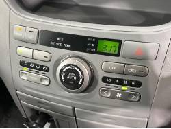 ヴォクシー Ｘの中古車画像