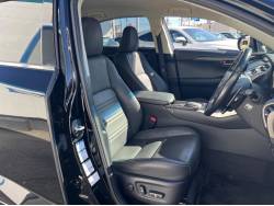 ＮＸ ＮＸ２００ｔ 特別仕様車 アーバンスタイルの中古車画像