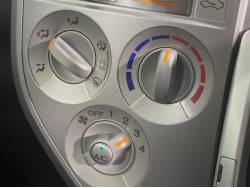 ゼスト スポーツＧの中古車画像