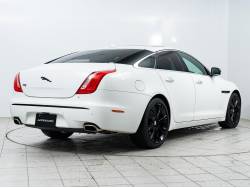 ＸＪ ＸＪ プレミアムラグジュアリーの中古車画像