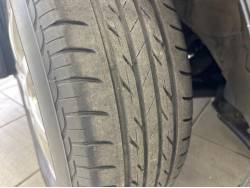 アイシス プラタナの中古車画像