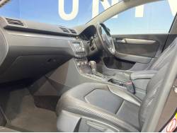 パサートヴァリアント ナビエディションの中古車画像