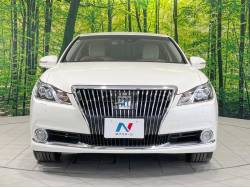 クラウンマジェスタ Ｆｏｕｒの中古車画像