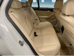 ５シリーズ ５２３ｄツーリング ラグジュアリーの中古車画像