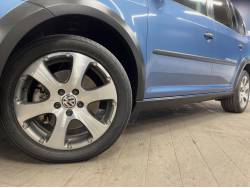 ゴルフトゥーラン クロストゥーランの中古車画像