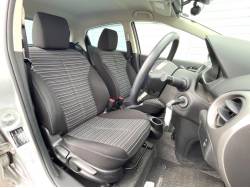 デミオ １５Ｃの中古車画像