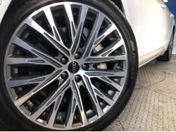 Ａ８ ５５ＴＦＳＩクワトロの中古車画像