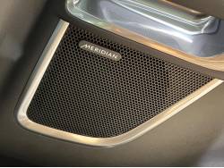 Ｅペイス ＳＥ ２５０ＰＳの中古車画像