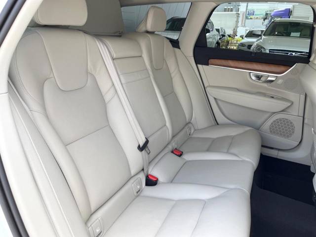 ボルボ Ｖ９０ Ｂ５ モメンタム 2.5万Km (神奈川県)[038]の中古車詳細