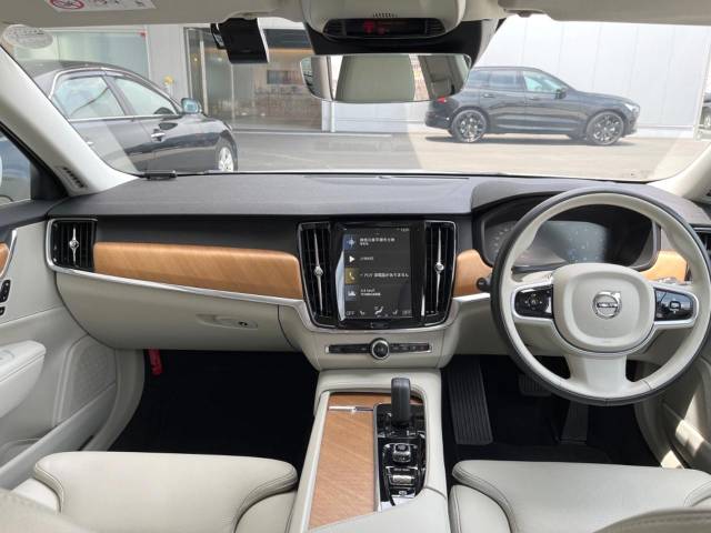 ボルボ Ｖ９０ Ｂ５ モメンタム 2.5万Km (神奈川県)[038]の中古車詳細