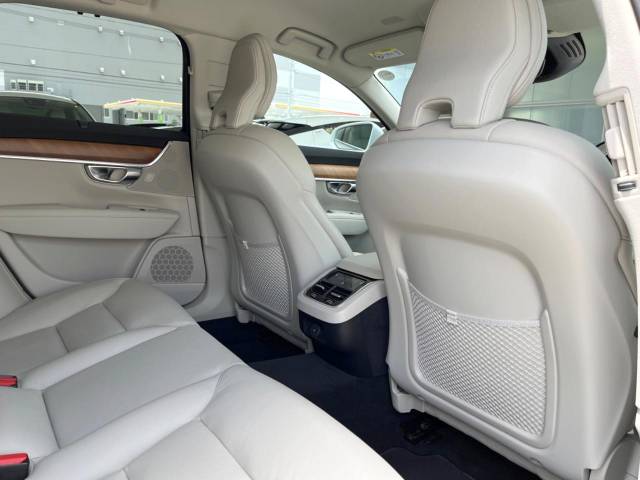 ボルボ Ｖ９０ Ｂ５ モメンタム 2.5万Km (神奈川県)[038]の中古車詳細