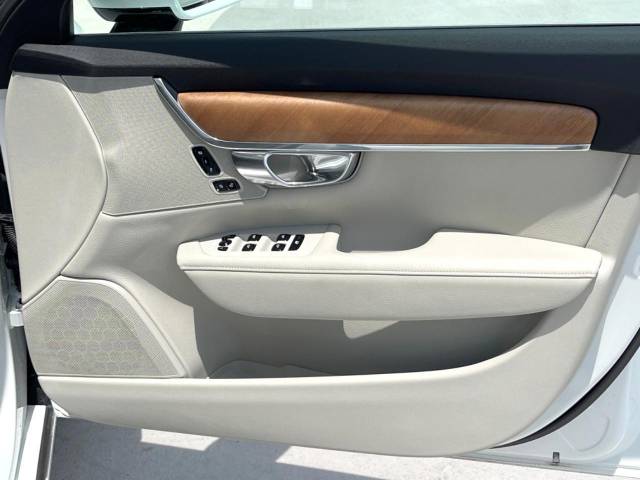 ボルボ Ｖ９０ Ｂ５ モメンタム 2.5万Km (神奈川県)[038]の中古車詳細