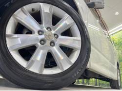 デリカＤ：５ ローデスト Ｇ プレミアムの中古車画像