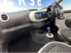 トゥインゴ インテンスの中古車画像